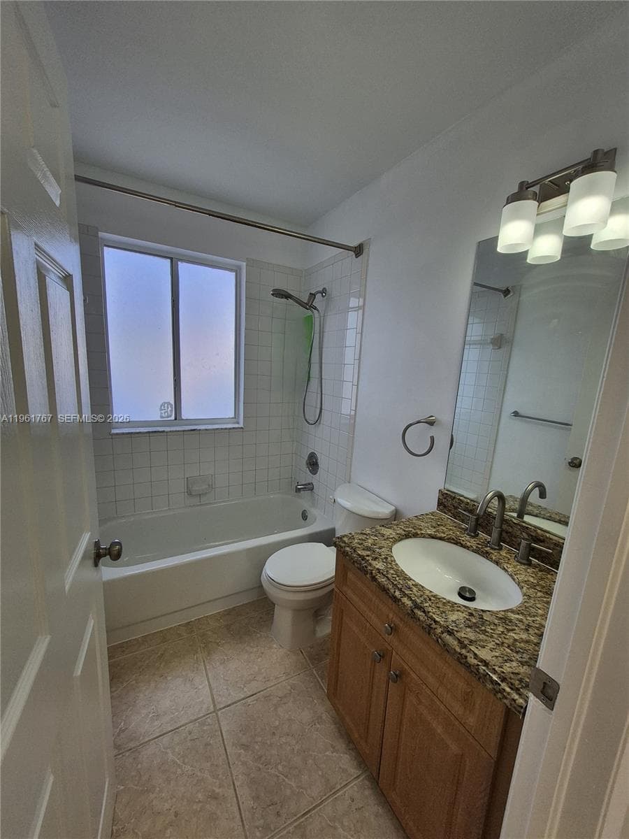 16955 142nd Pl photo 17