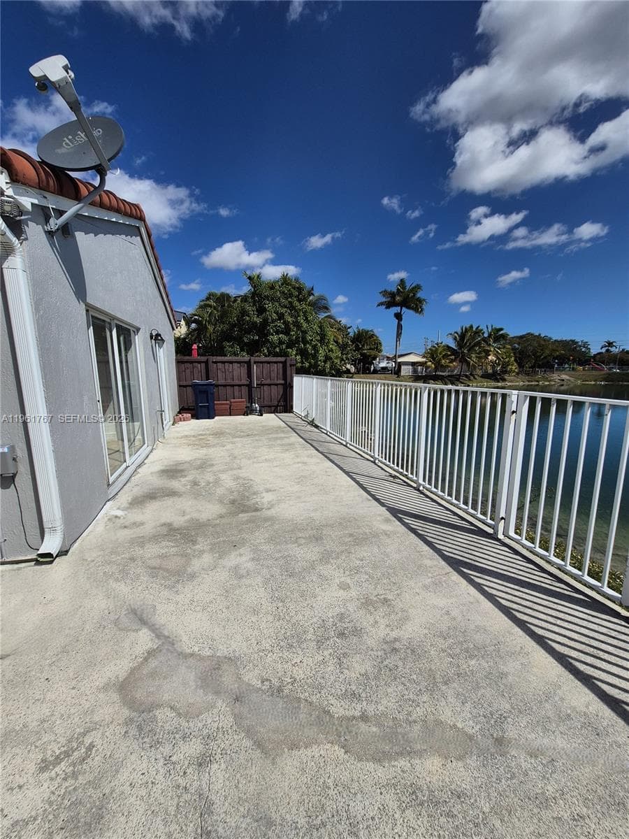 16955 142nd Pl photo 21