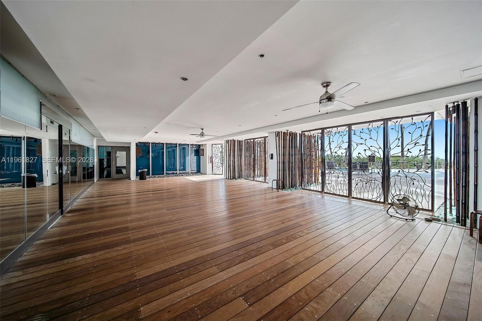 6801 Collins Ave 1110 (Door 1106) photo 20