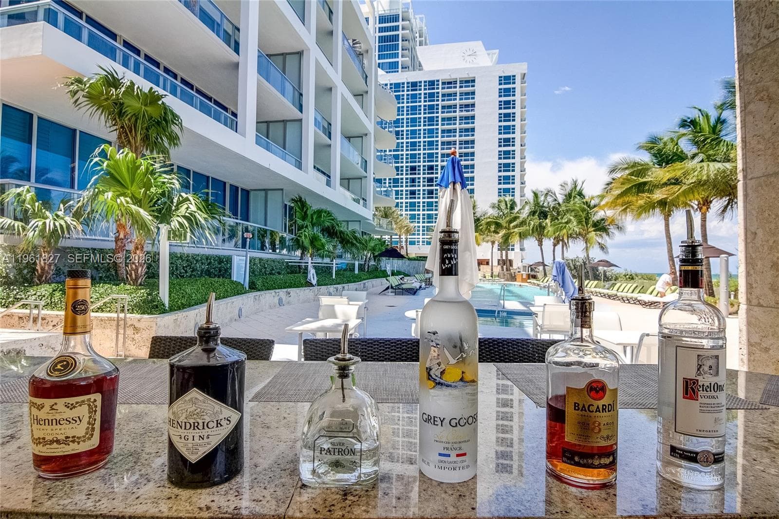 6801 Collins Ave 1110 (Door 1106) photo 25