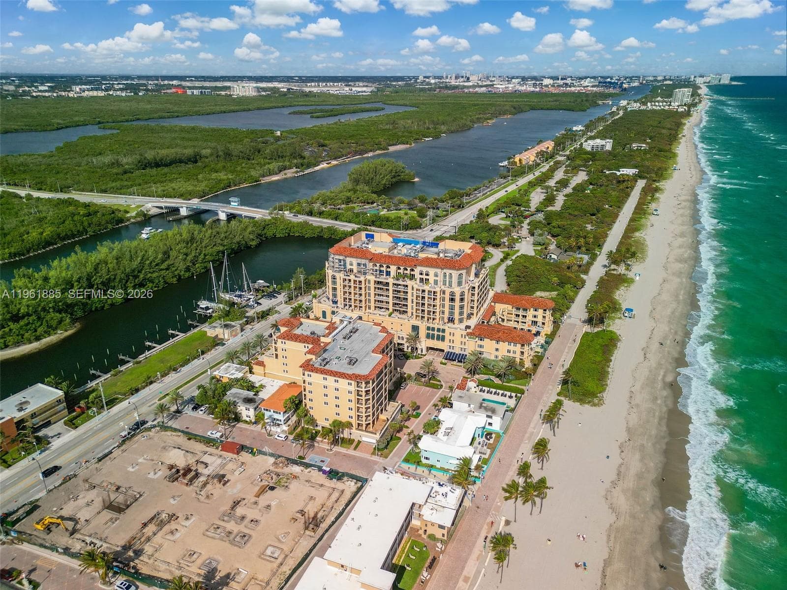 3415 Ocean Dr 204 photo 13