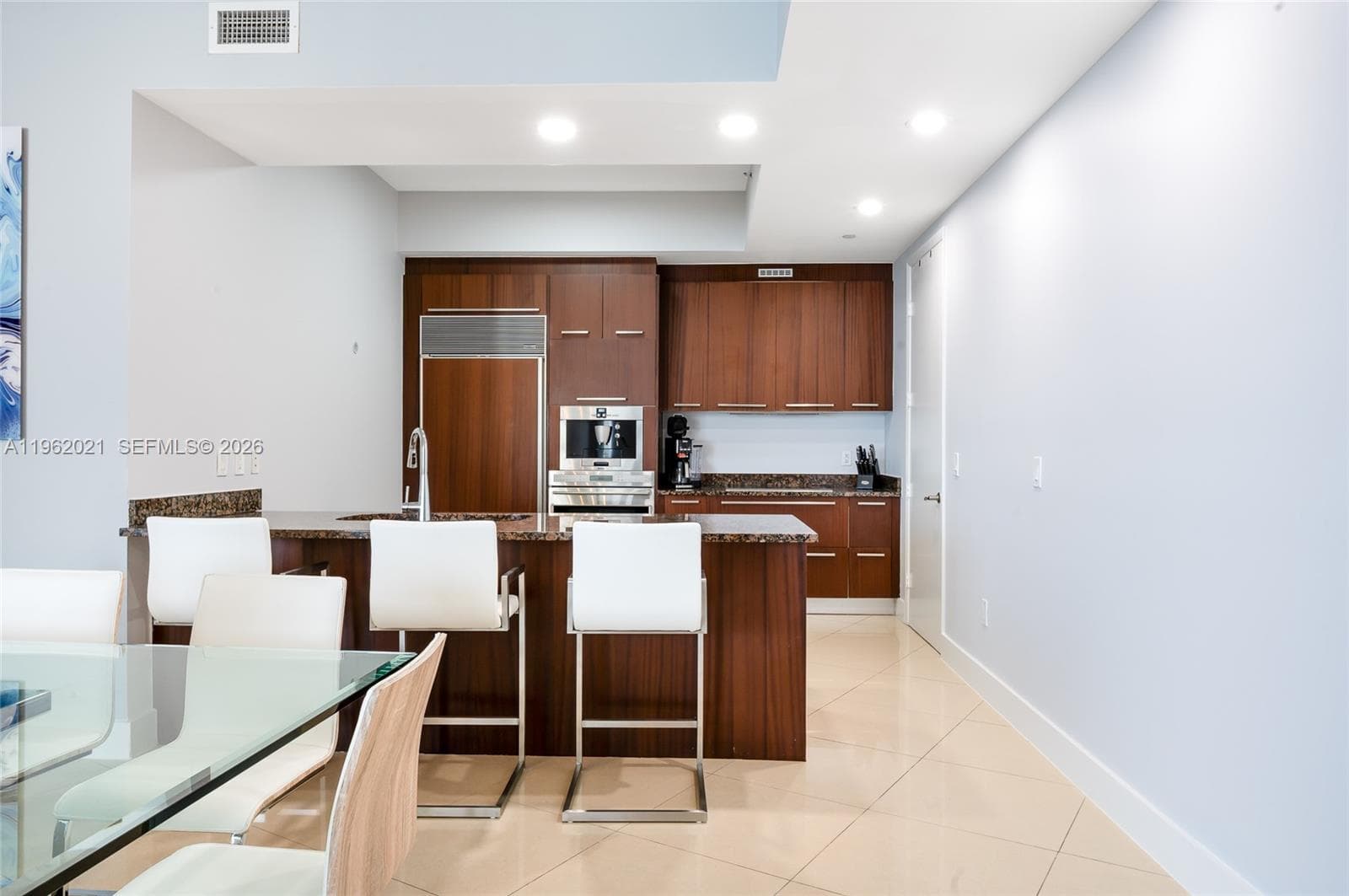 15901 Collins Ave 2303 photo 6