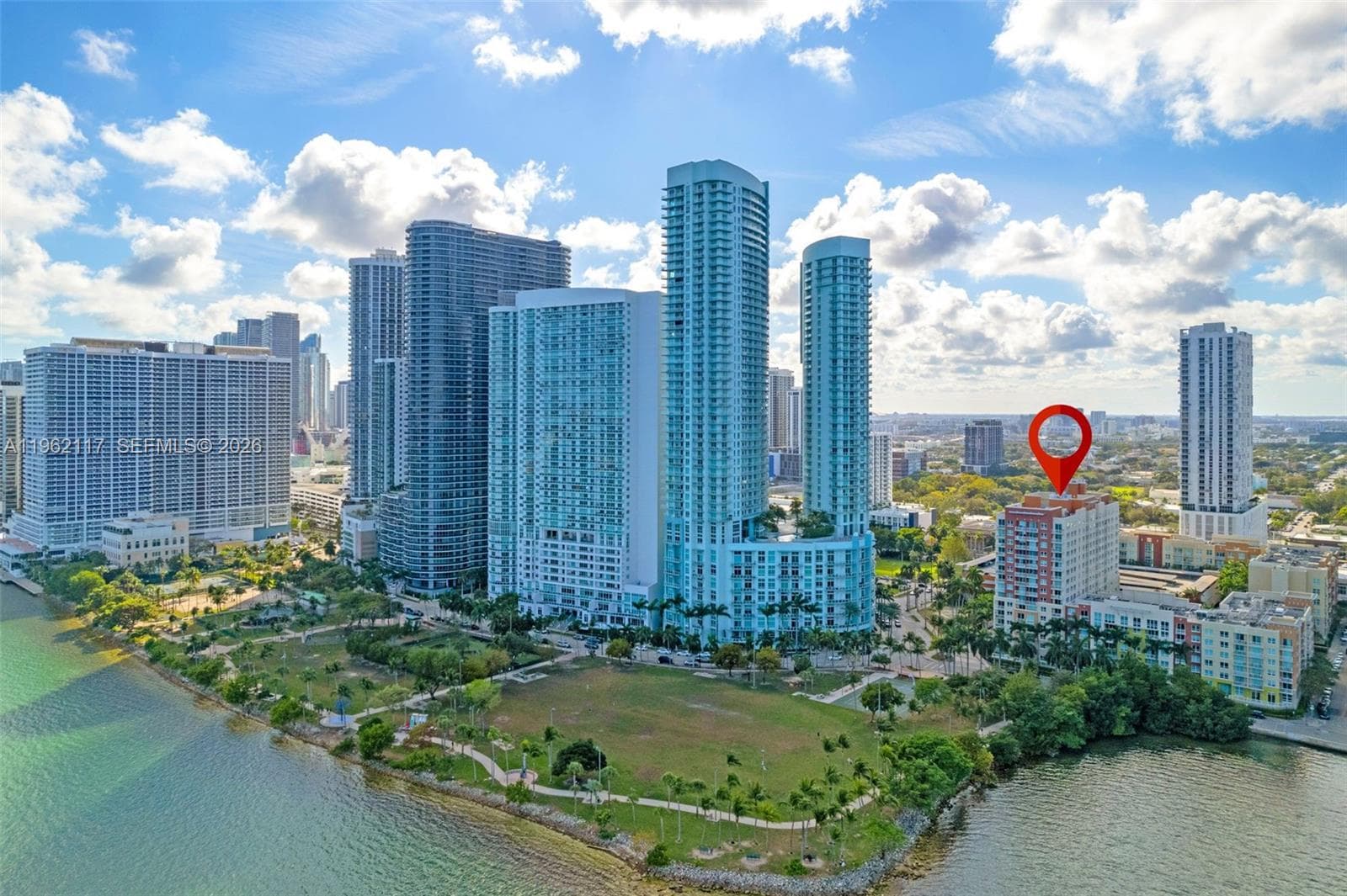 2000 N Bayshore Dr 909 photo 6