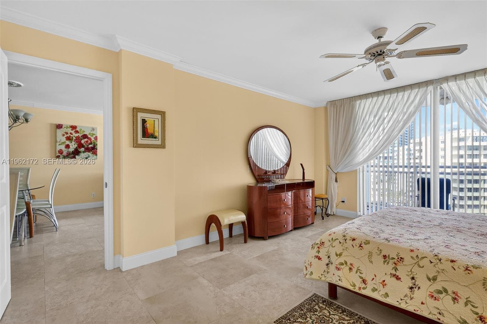 1849 S Ocean Dr 905 photo 18