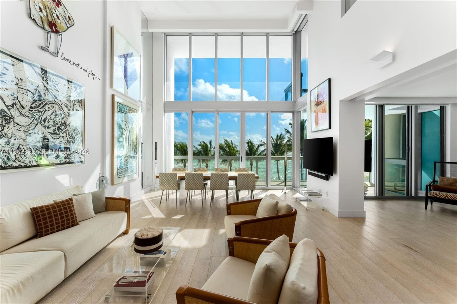 6899 Collins Ave 3