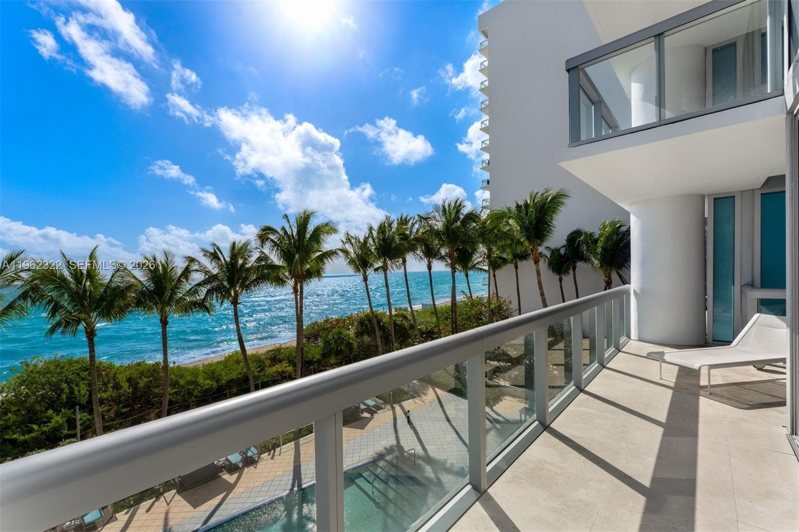 6899 Collins Ave 4