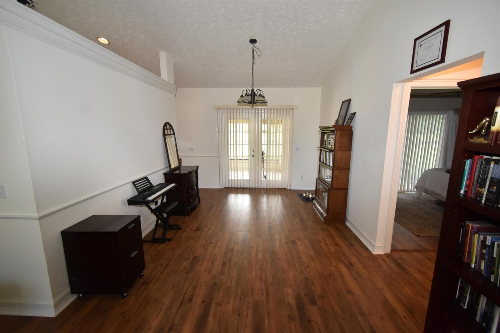 1654 SW Lexington Drive 5