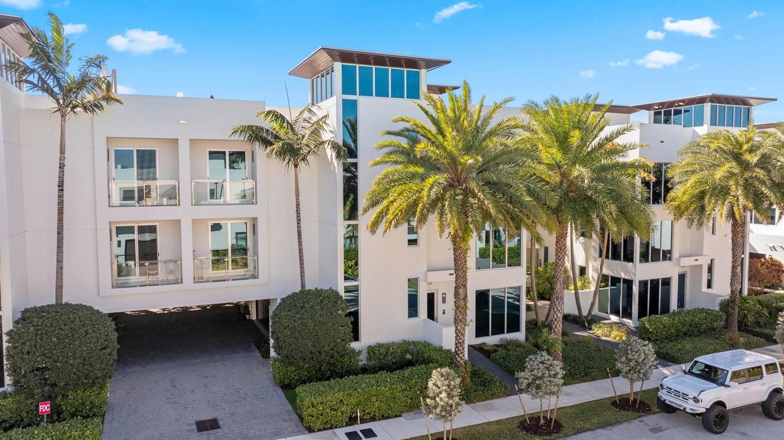 238 Shore Court 1