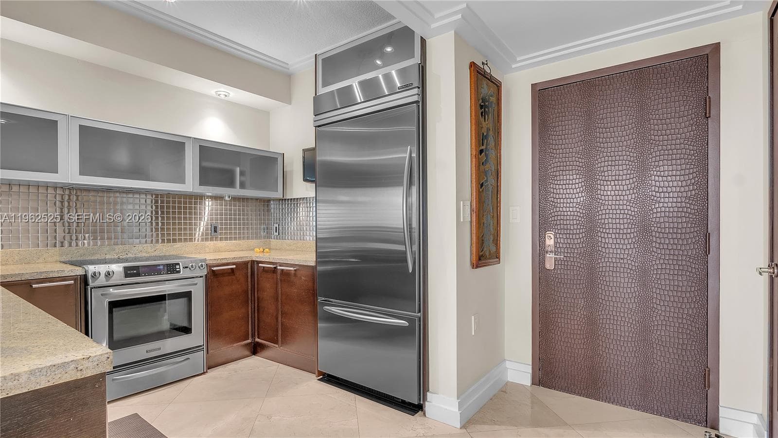 16275 Collins Ave 903 photo 8