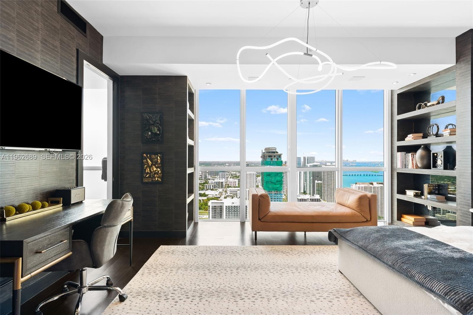 1100 Biscayne Blvd 5706 photo 7