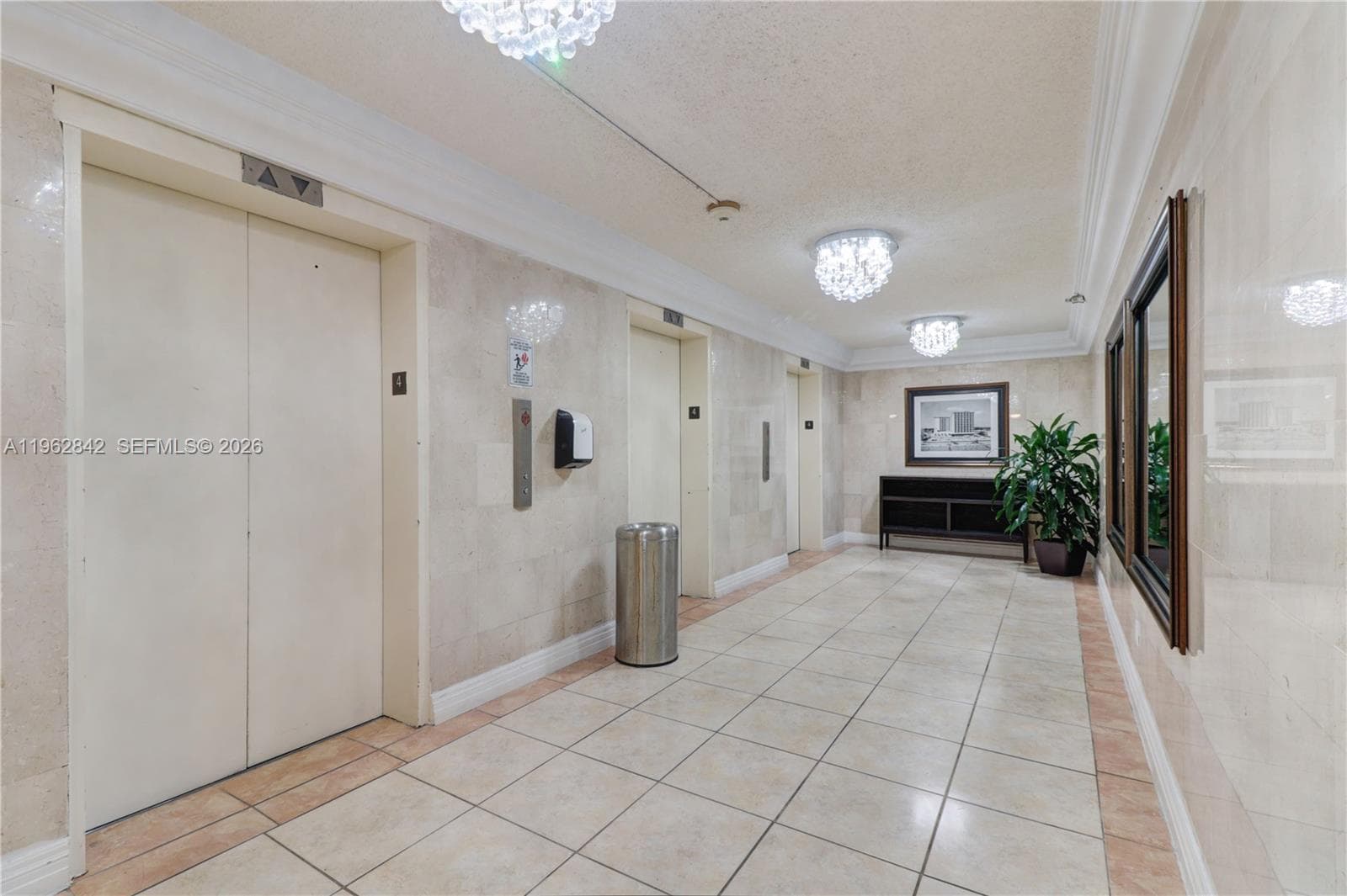 19201 Collins Ave 439 photo 7
