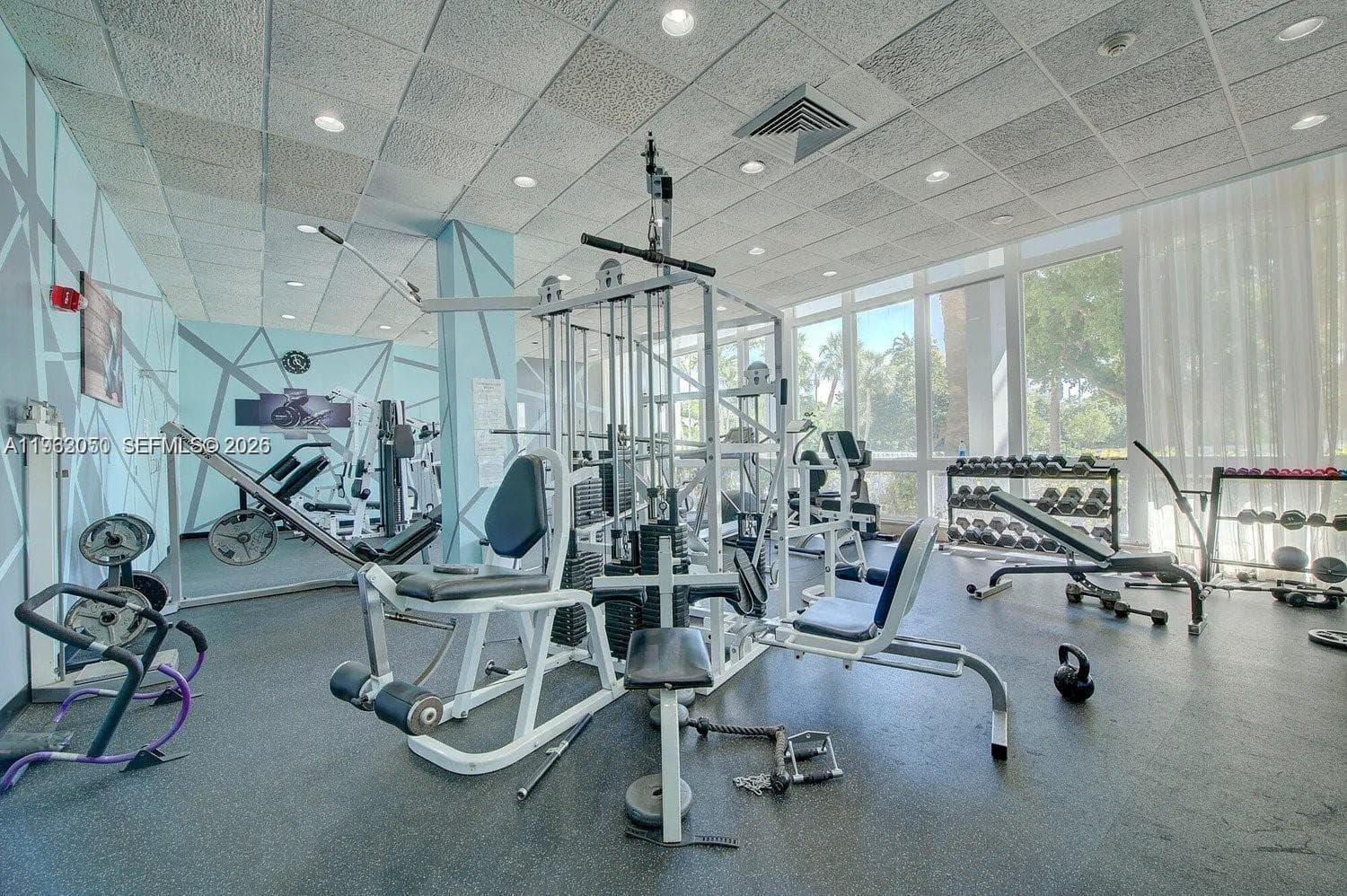 7441 Wayne Ave 9I photo 7