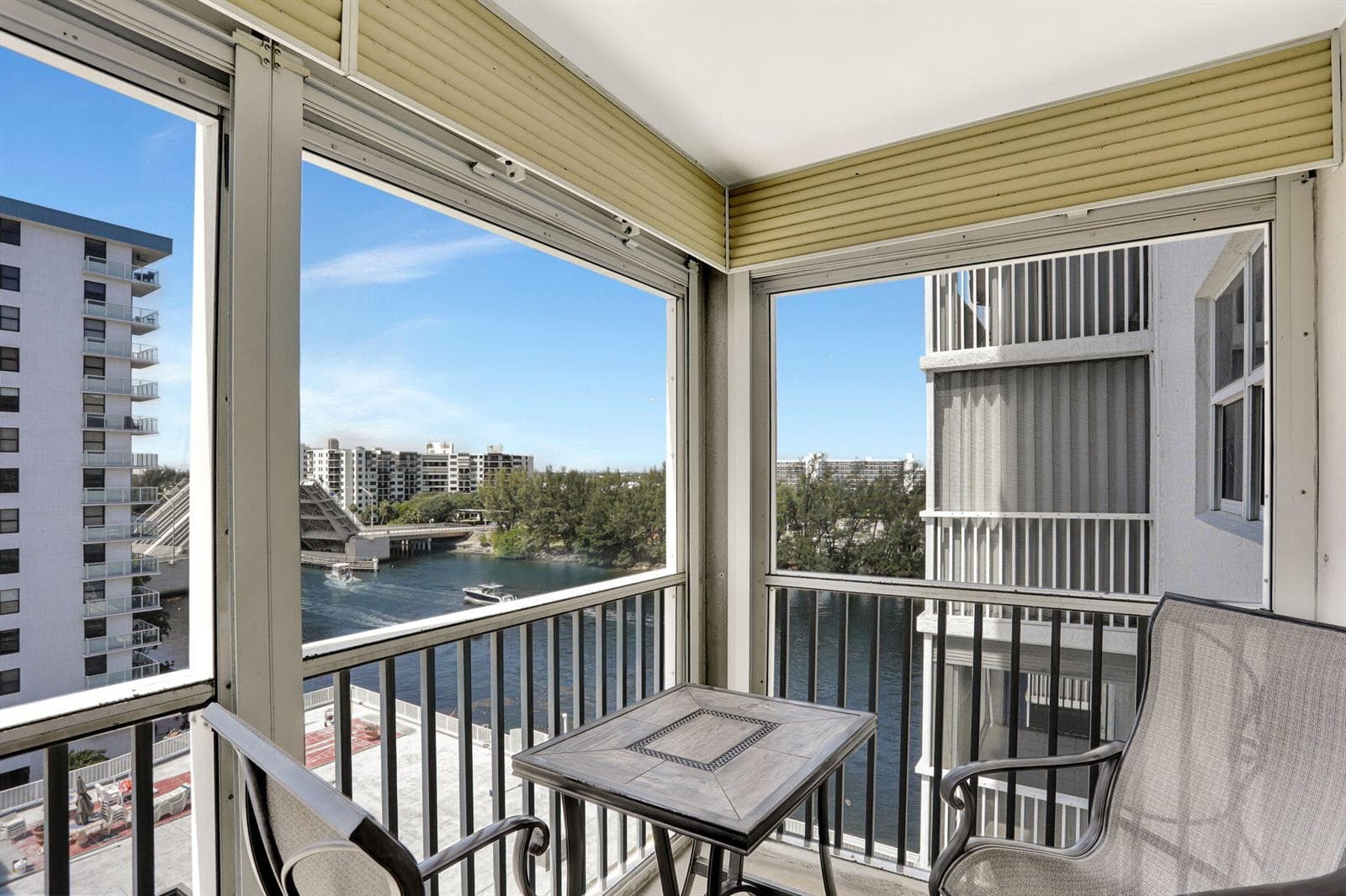 1505 N Riverside Drive #802 1