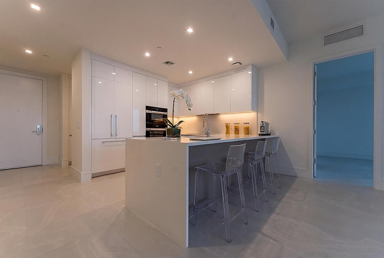 220 Lake Shore Drive 1011 photo 12