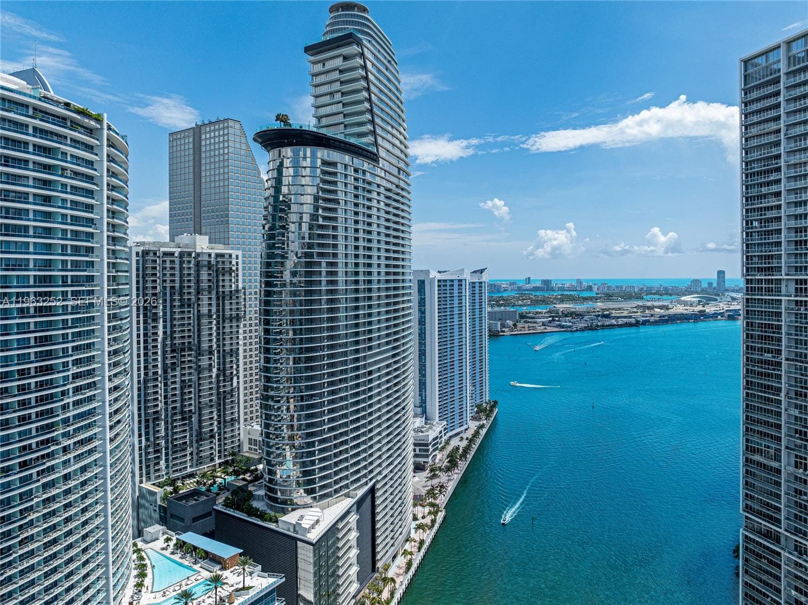 300 Biscayne Blvd Way 4404 photo 10