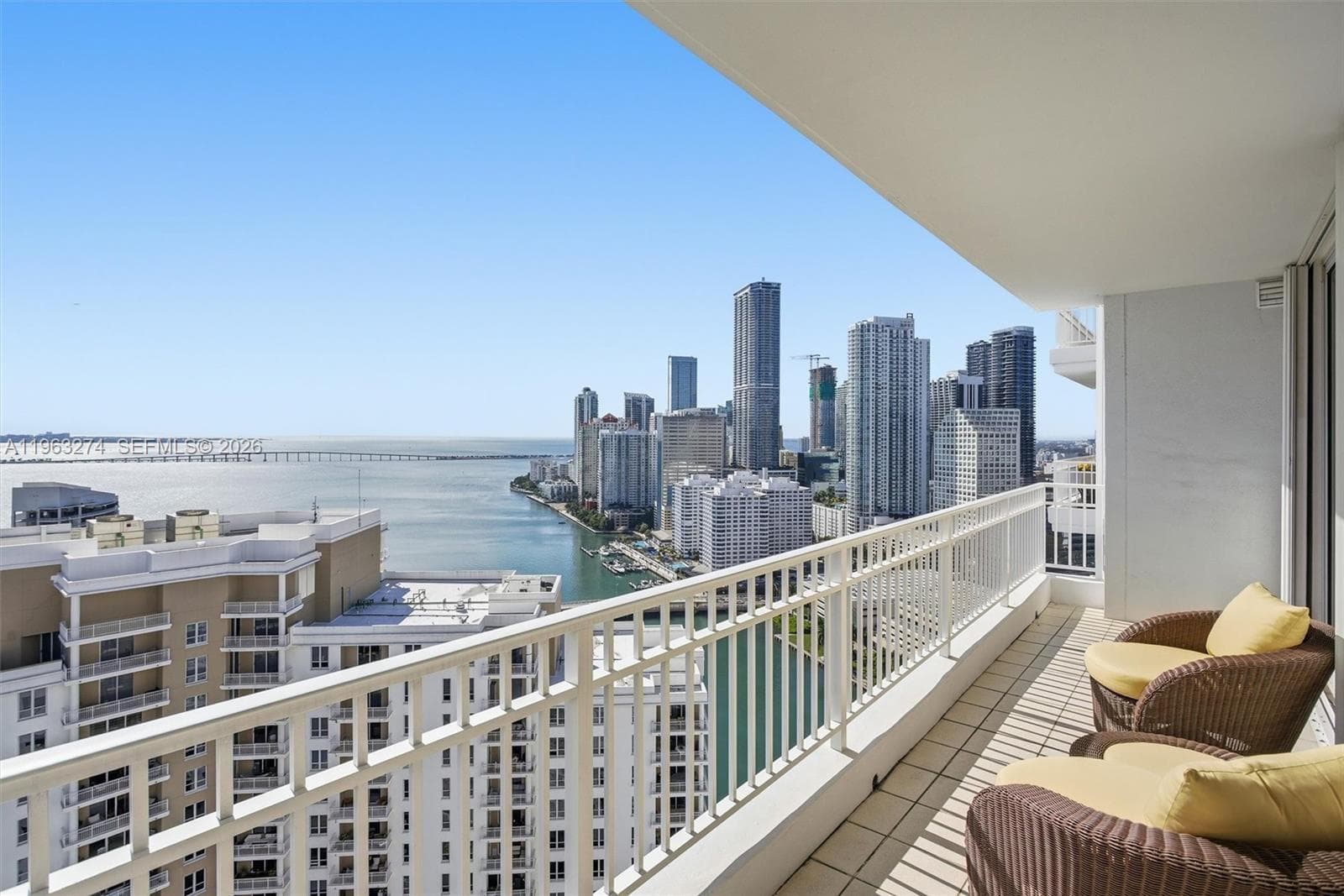 801 Brickell Key Blvd 3209 photo 1
