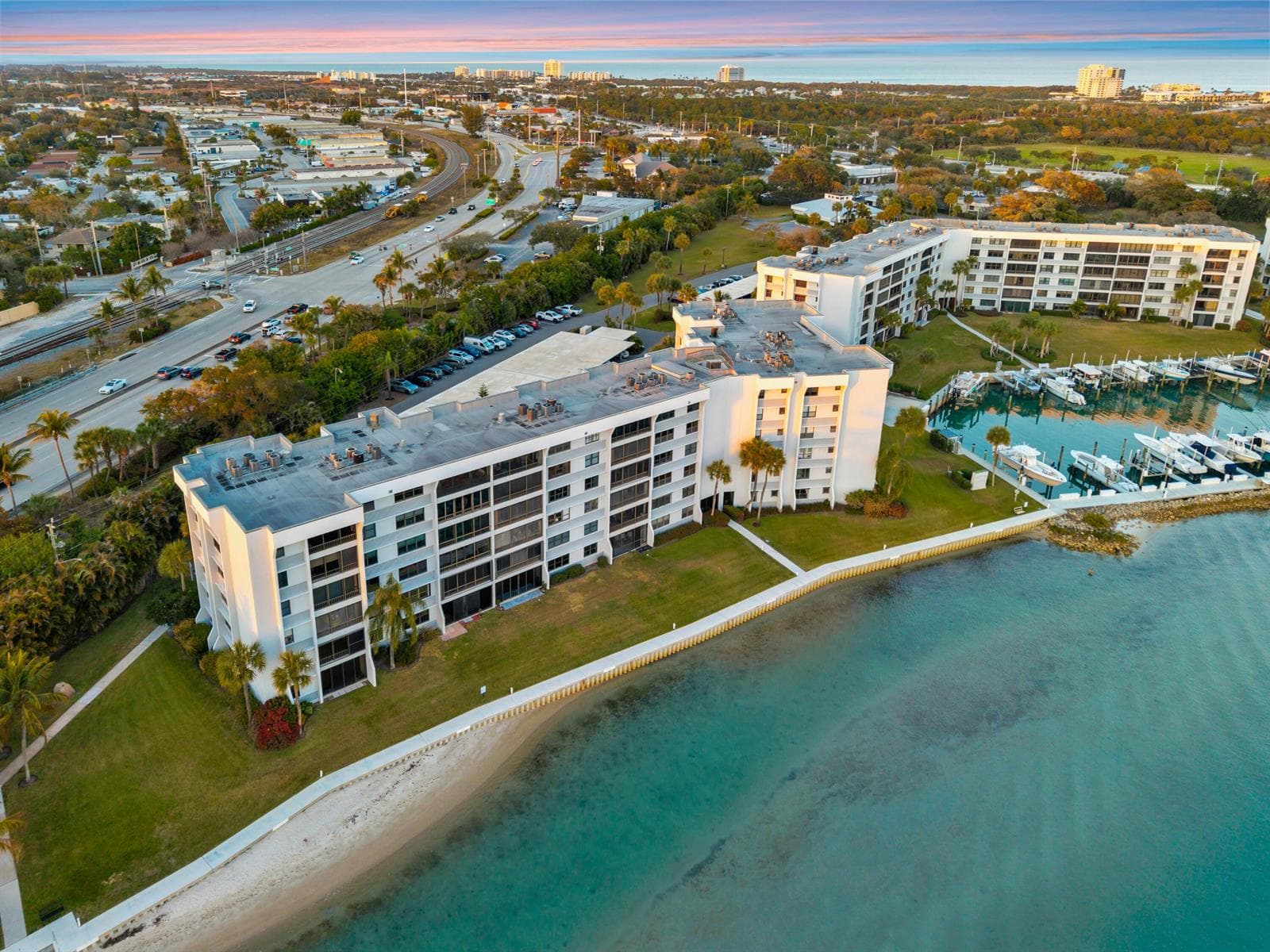 1542 Jupiter Cove Drive #604c 4