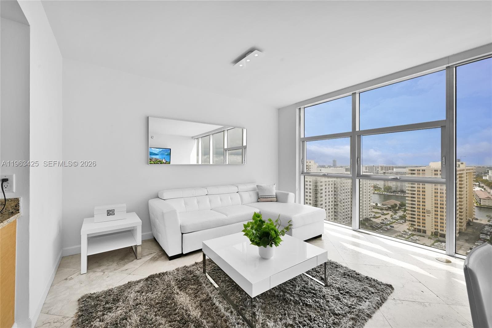 1830 Ocean Dr 4