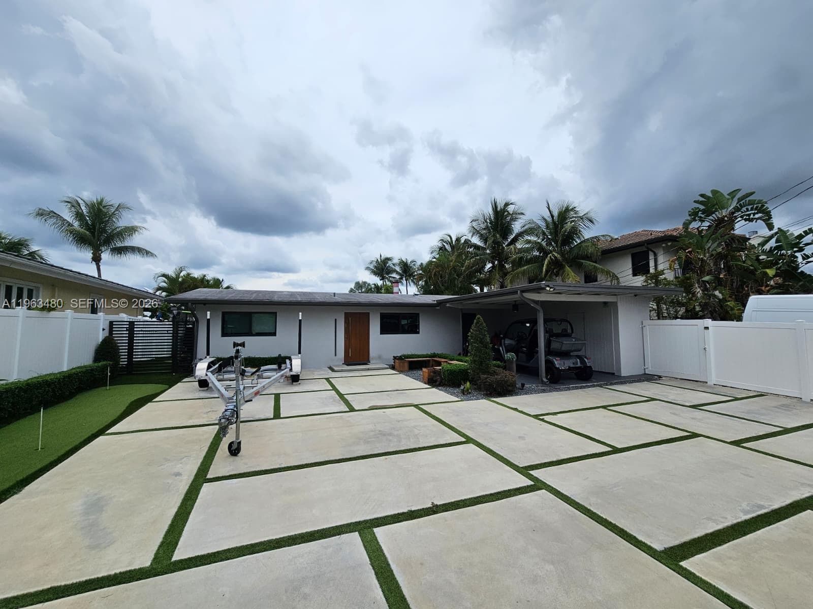 2543 Gulfstream Ln 4