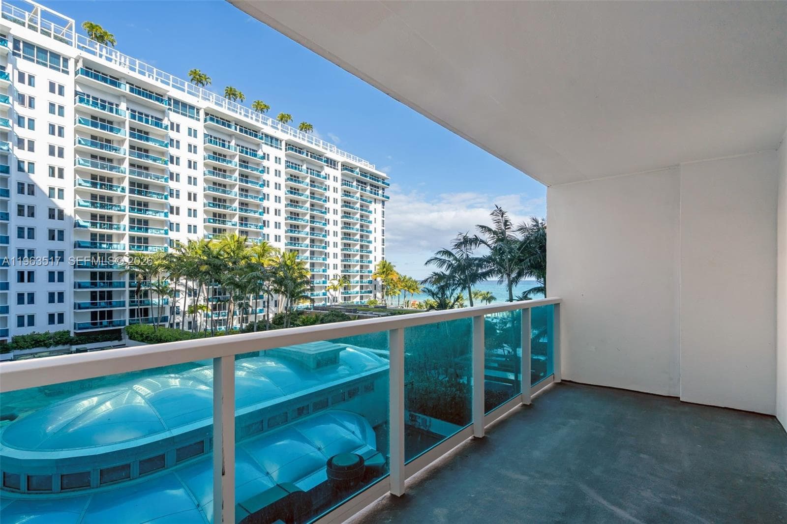 2301 Collins Ave 621 photo 14