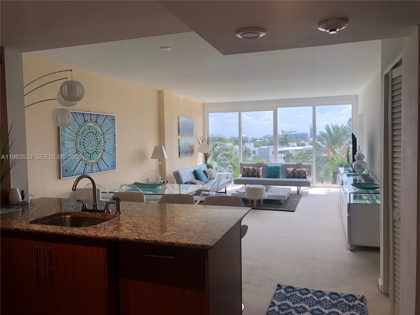 10275 Collins Ave 427 photo 5