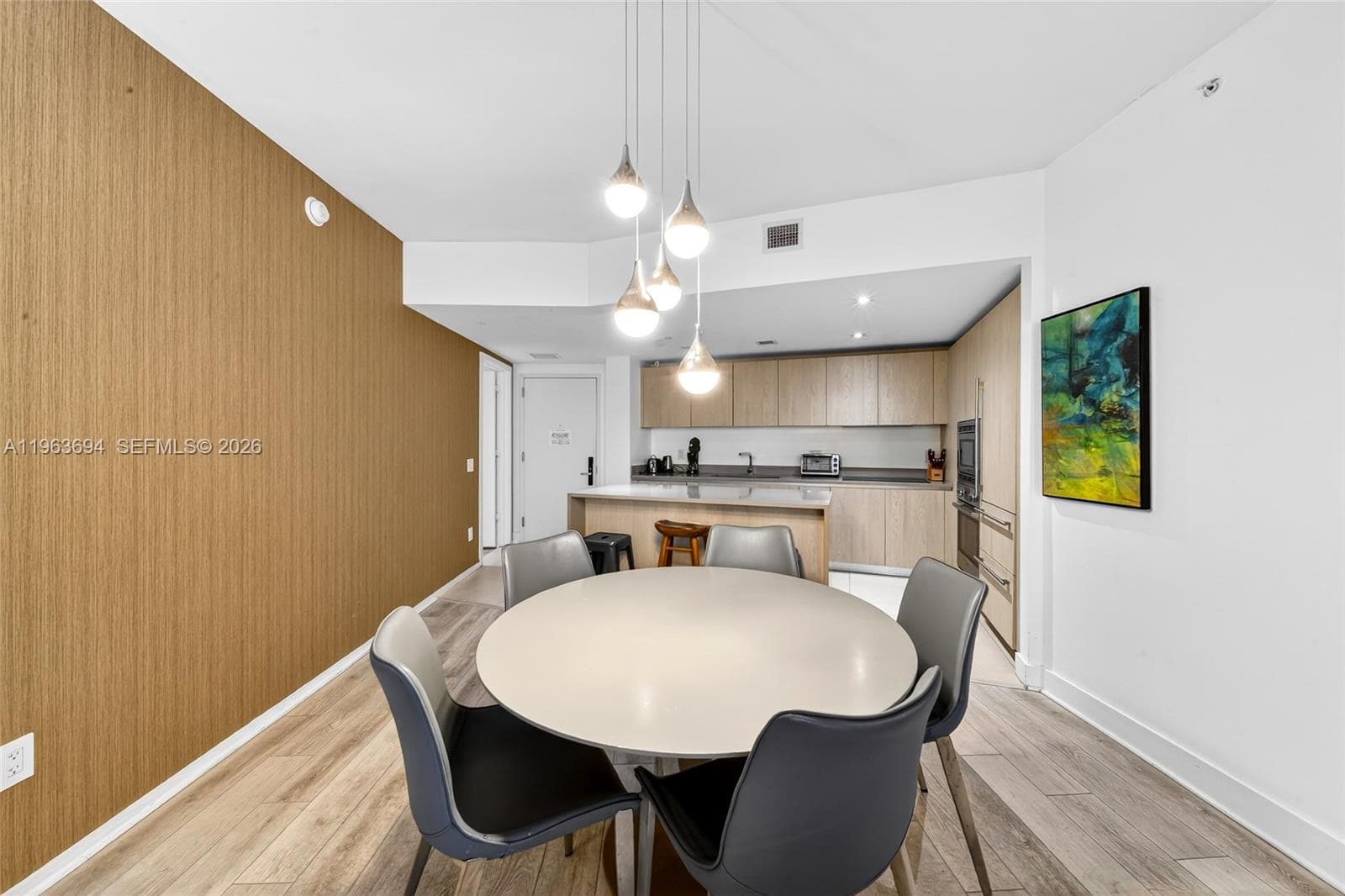4111 Ocean Dr 3703 photo 9