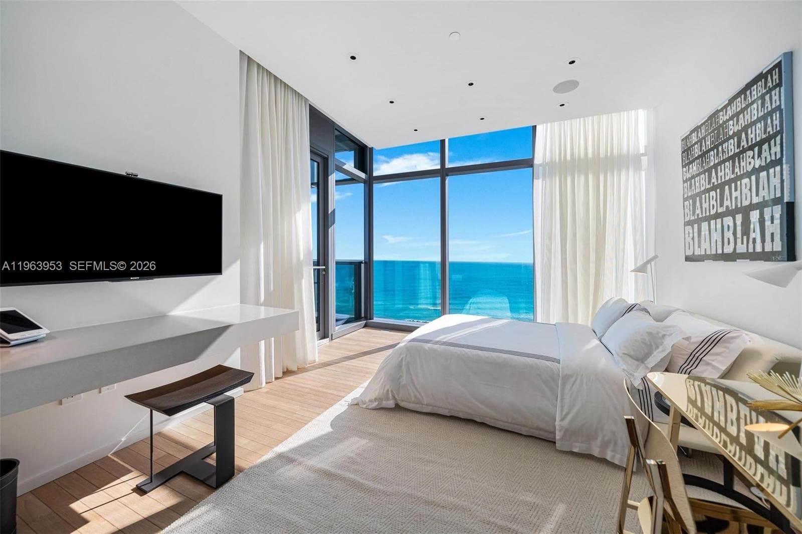 2901 Collins Ave 1501 photo 20