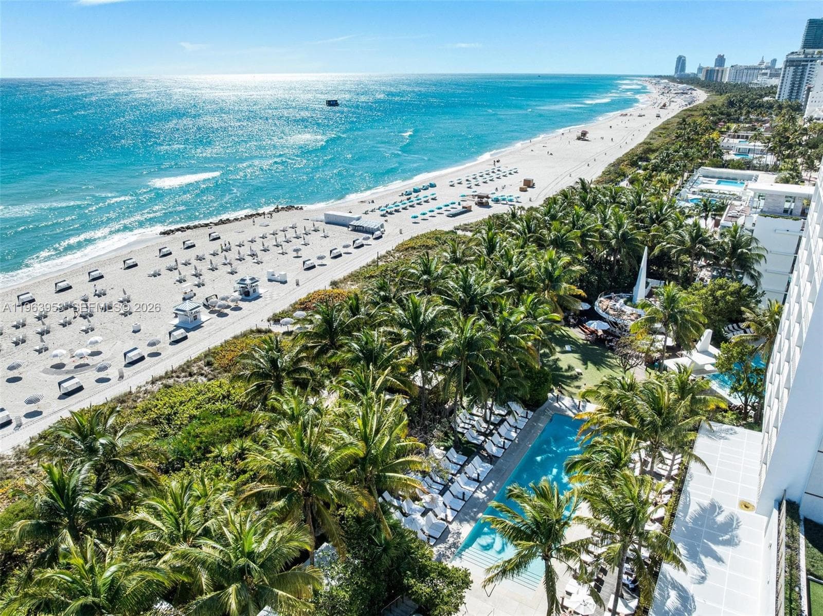 2901 Collins Ave 4