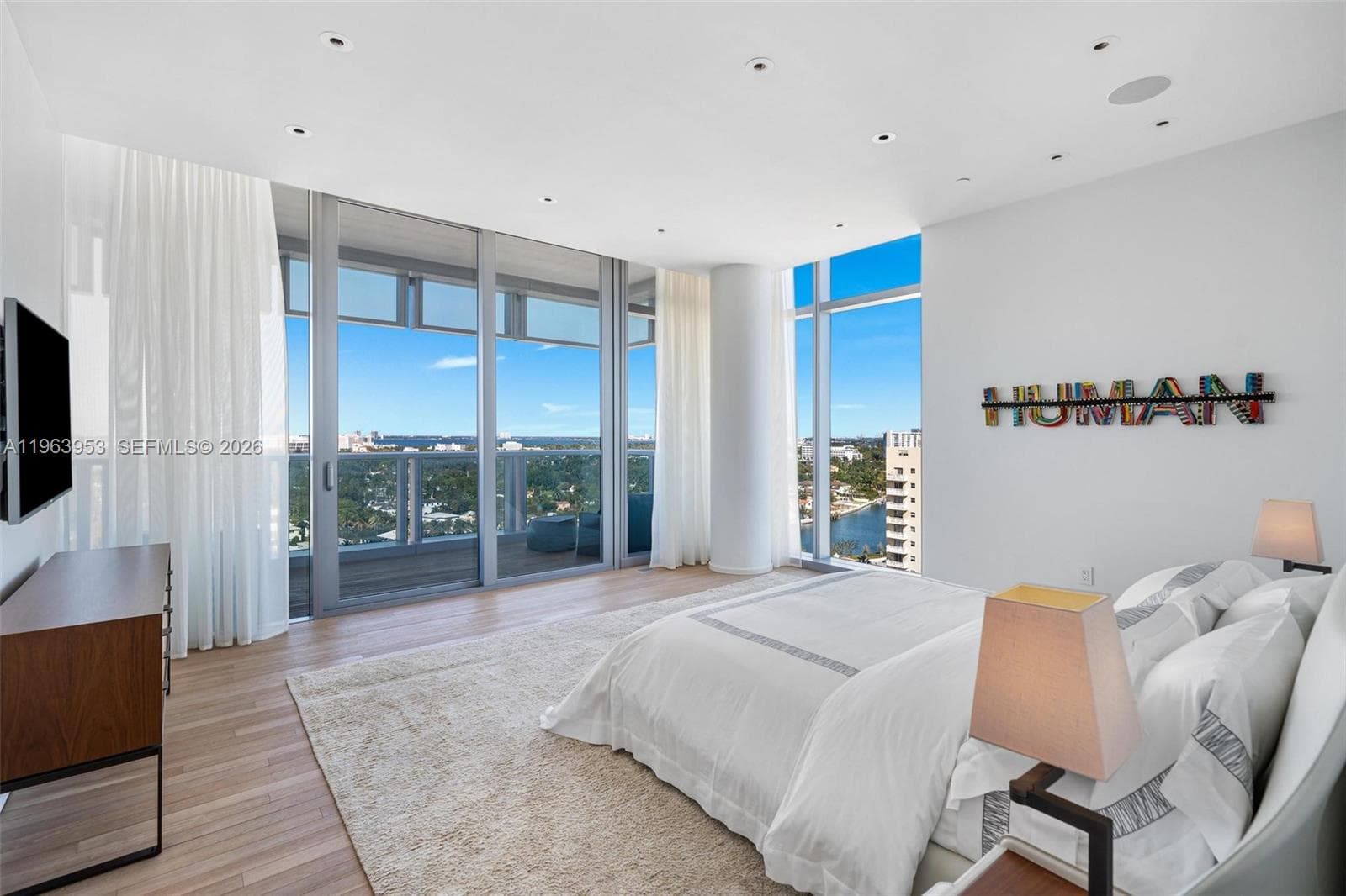 2901 Collins Ave 1501 photo 25