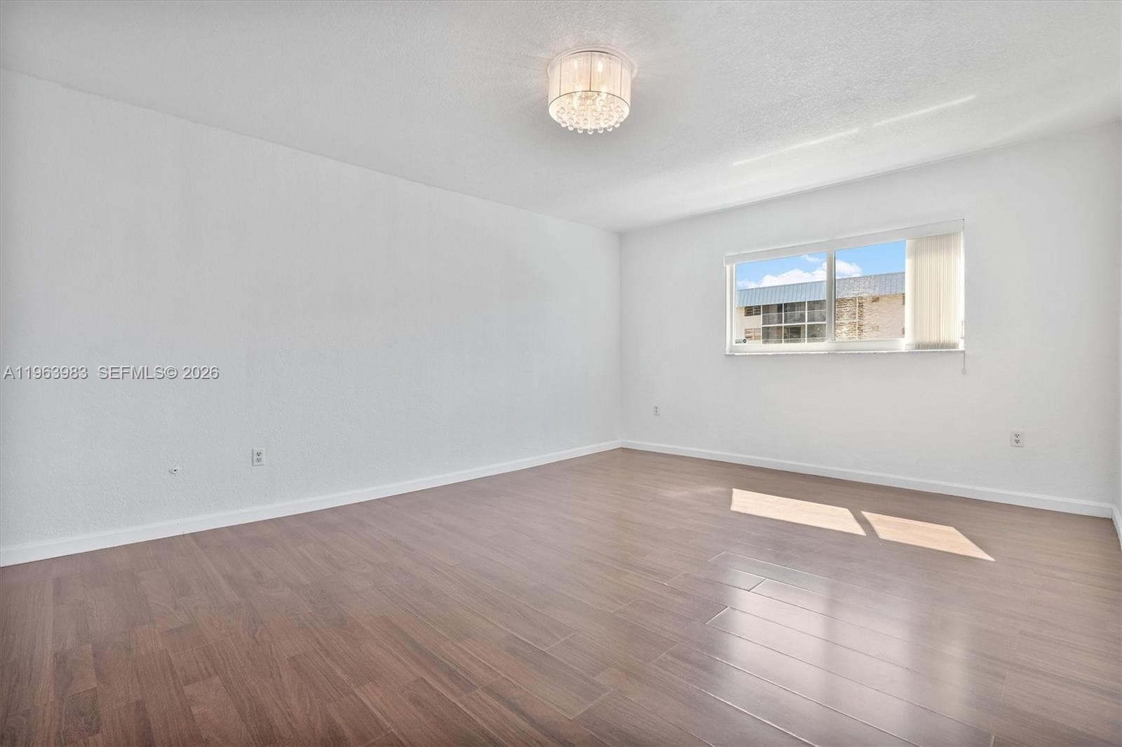 3860 NE 170th St 205 photo 18