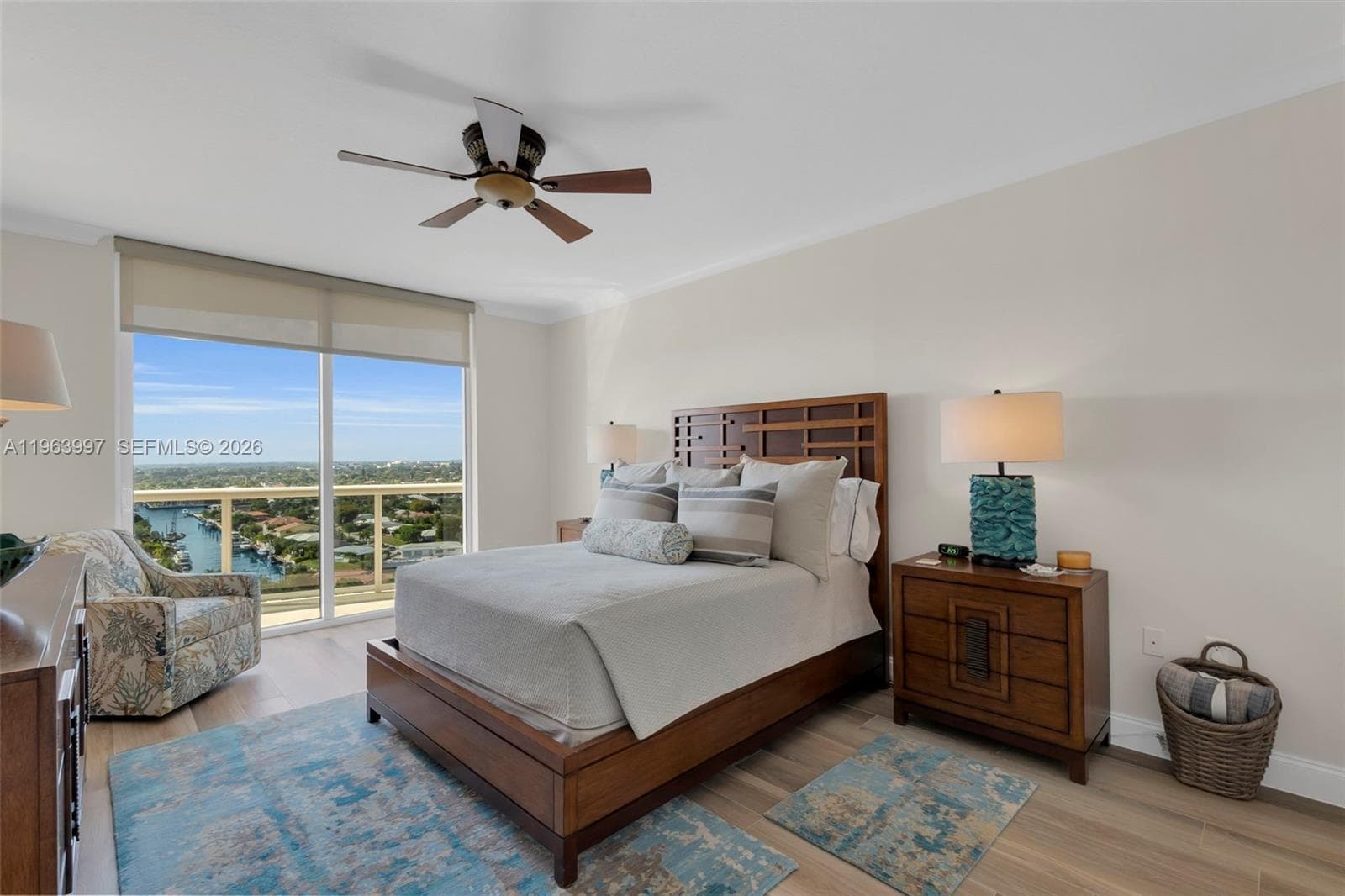 4240 Galt Ocean Dr 1406 photo 13