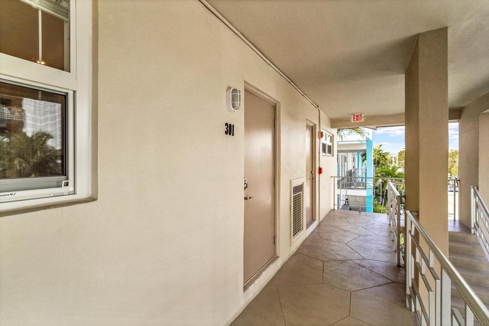 2600 Diana Drive #301 5