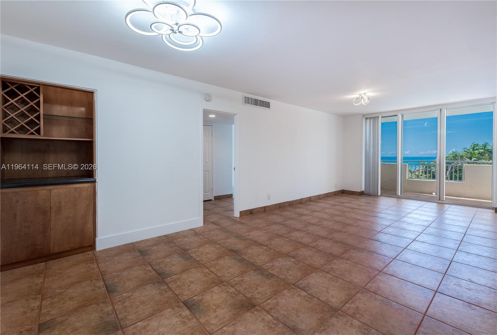 3180 Ocean Dr 2