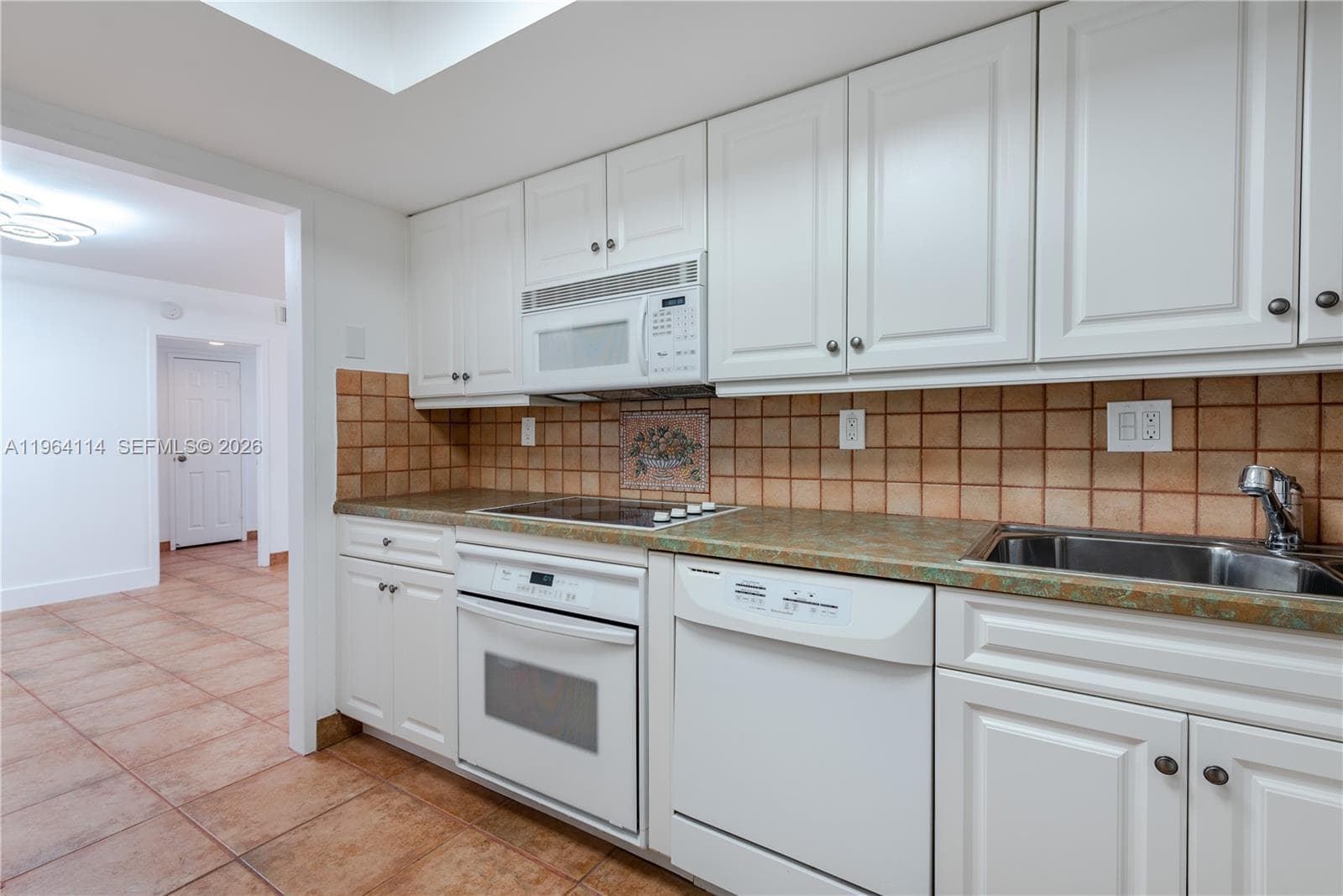 3180 Ocean Dr 310 photo 16