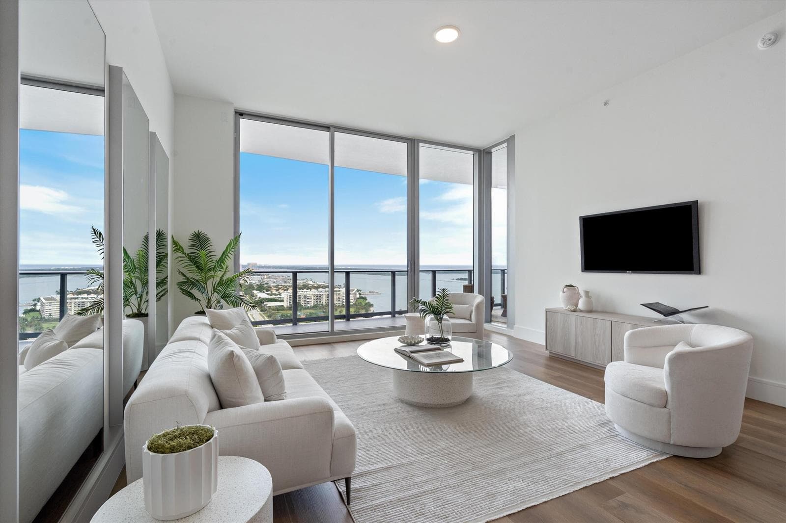 220 S Lake Shore Drive #2305 2