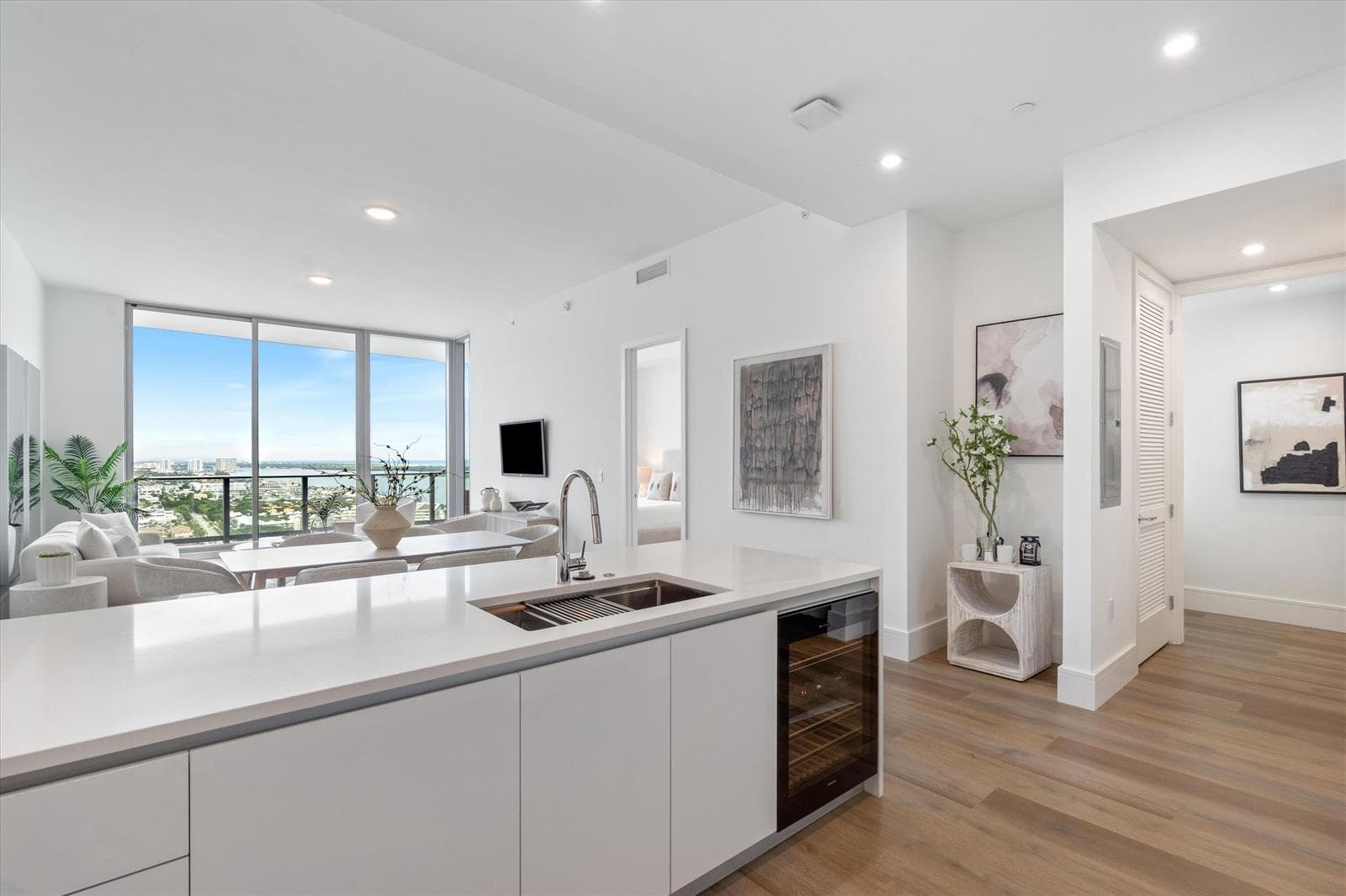 220 S Lake Shore Drive 2305 photo 9