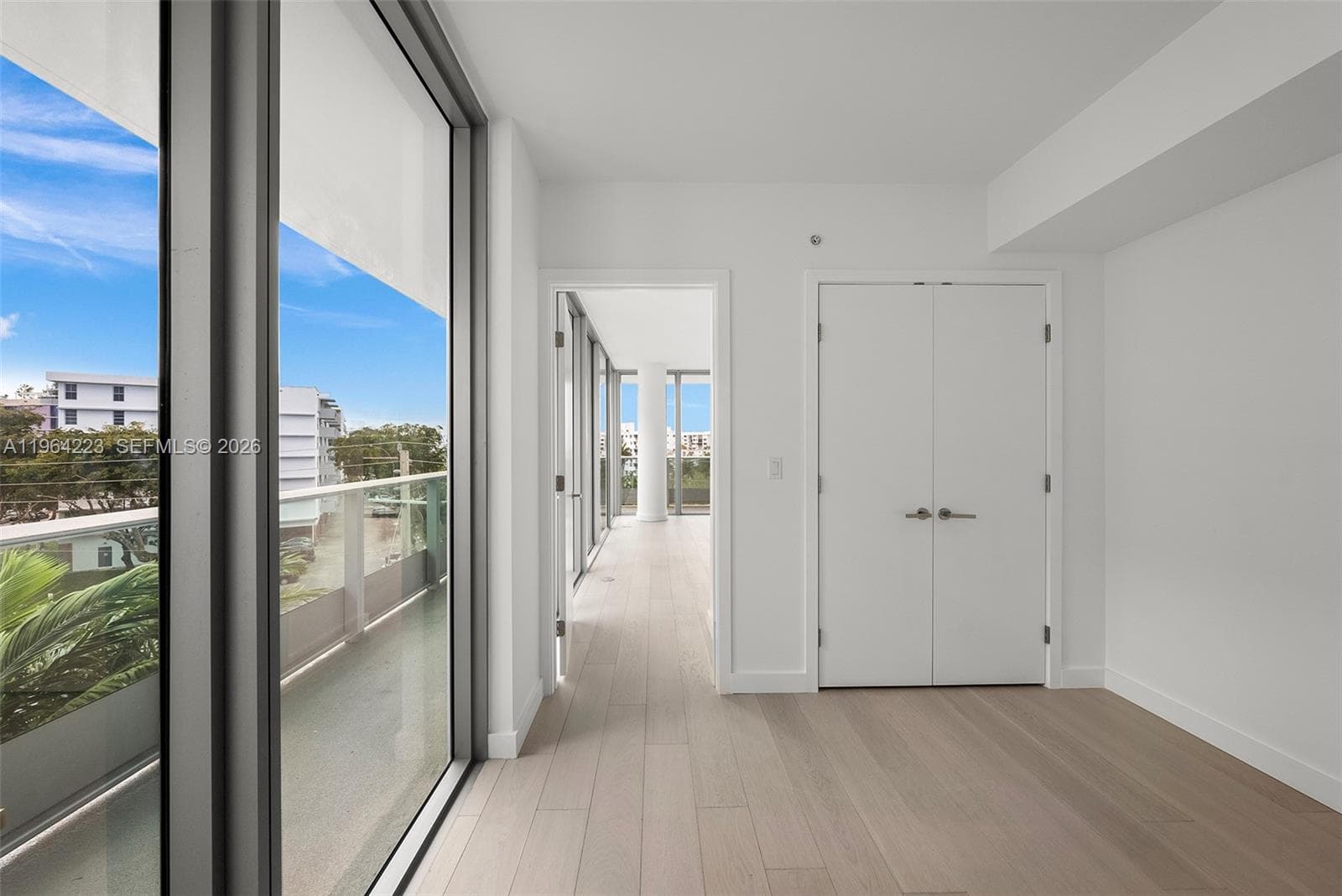 9201 E Bay Harbor Drive 502 photo 15
