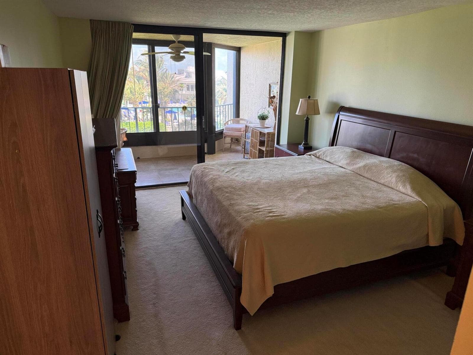 2400 S Ocean Drive 8133 photo 12