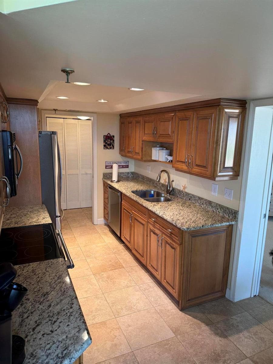 2400 S Ocean Drive 8133 photo 4