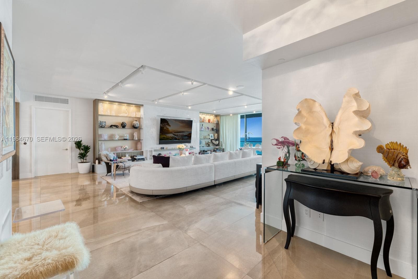 10201 Collins Ave 1706 photo 8