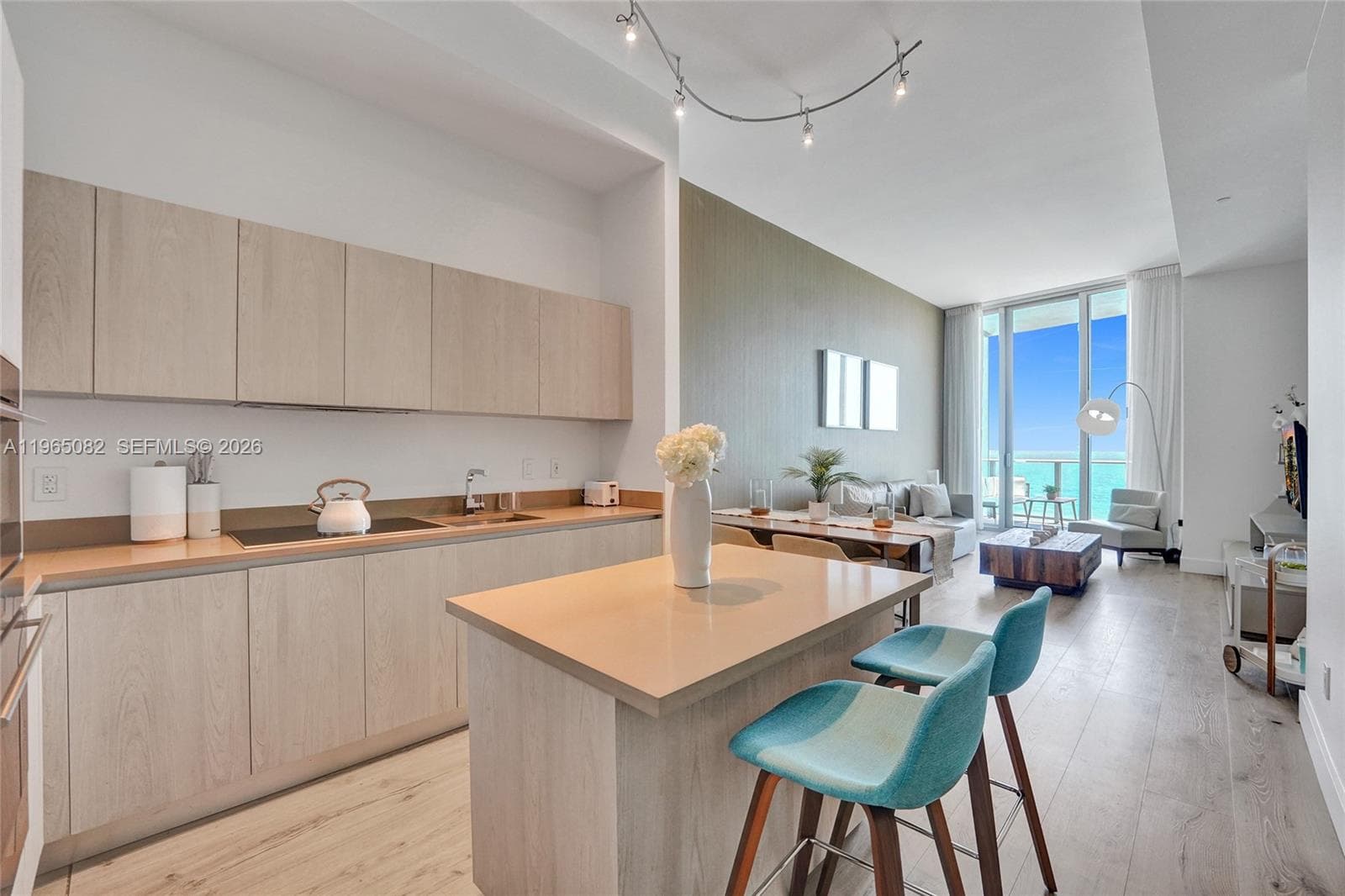 4111 Ocean Dr 603 photo 14
