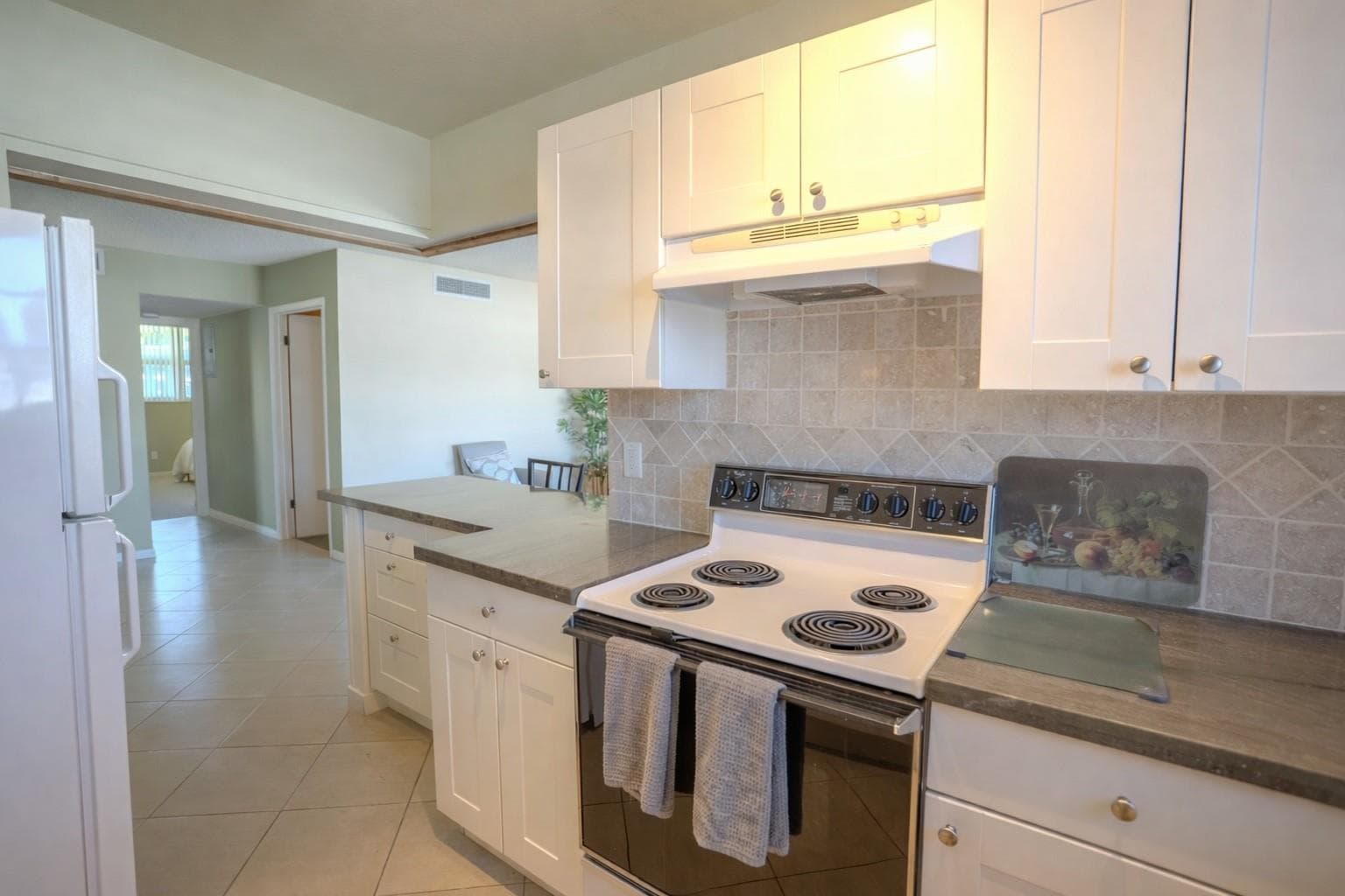 2731 NE 14th Street Causeway 138 photo 7