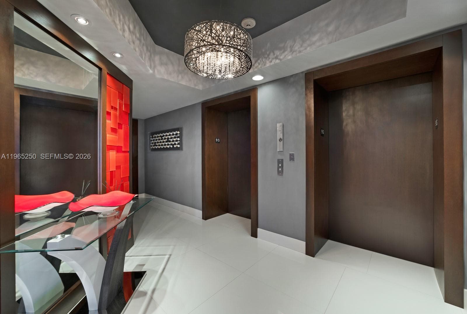 2711 Ocean Dr 3