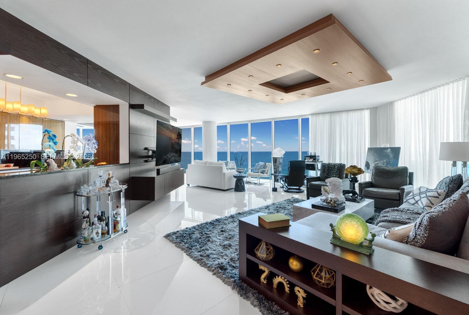 2711 Ocean Dr 1