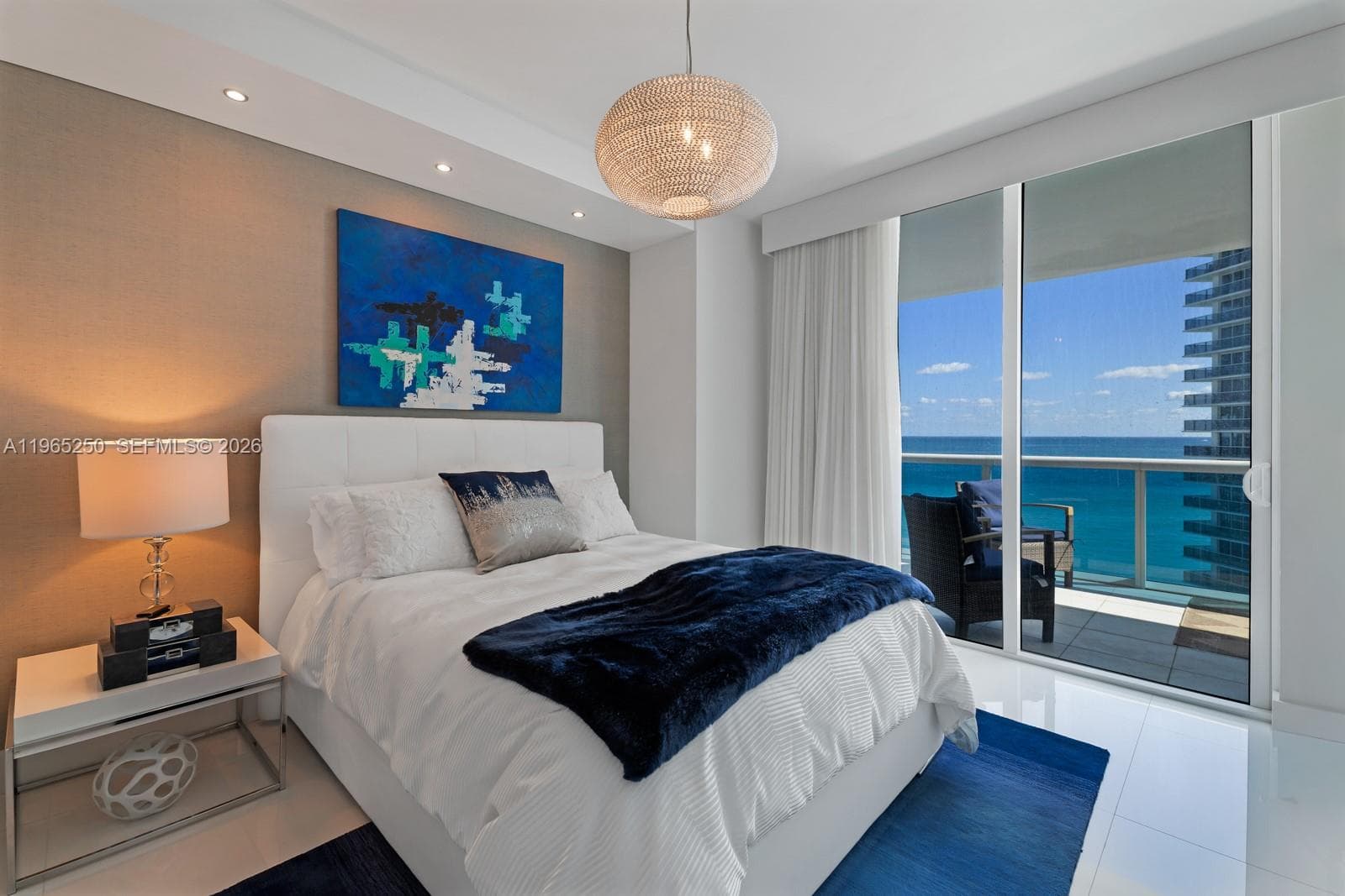 2711 Ocean Dr 905 photo 24