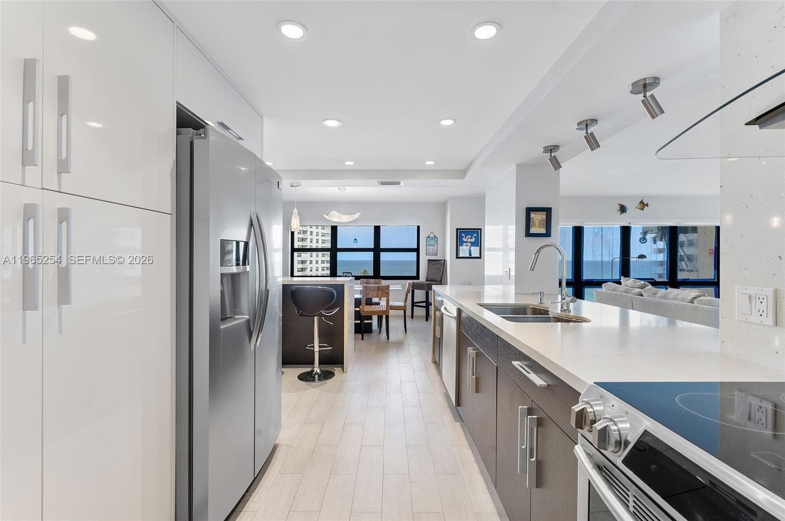 5100 Ocean Blvd 916 photo 16