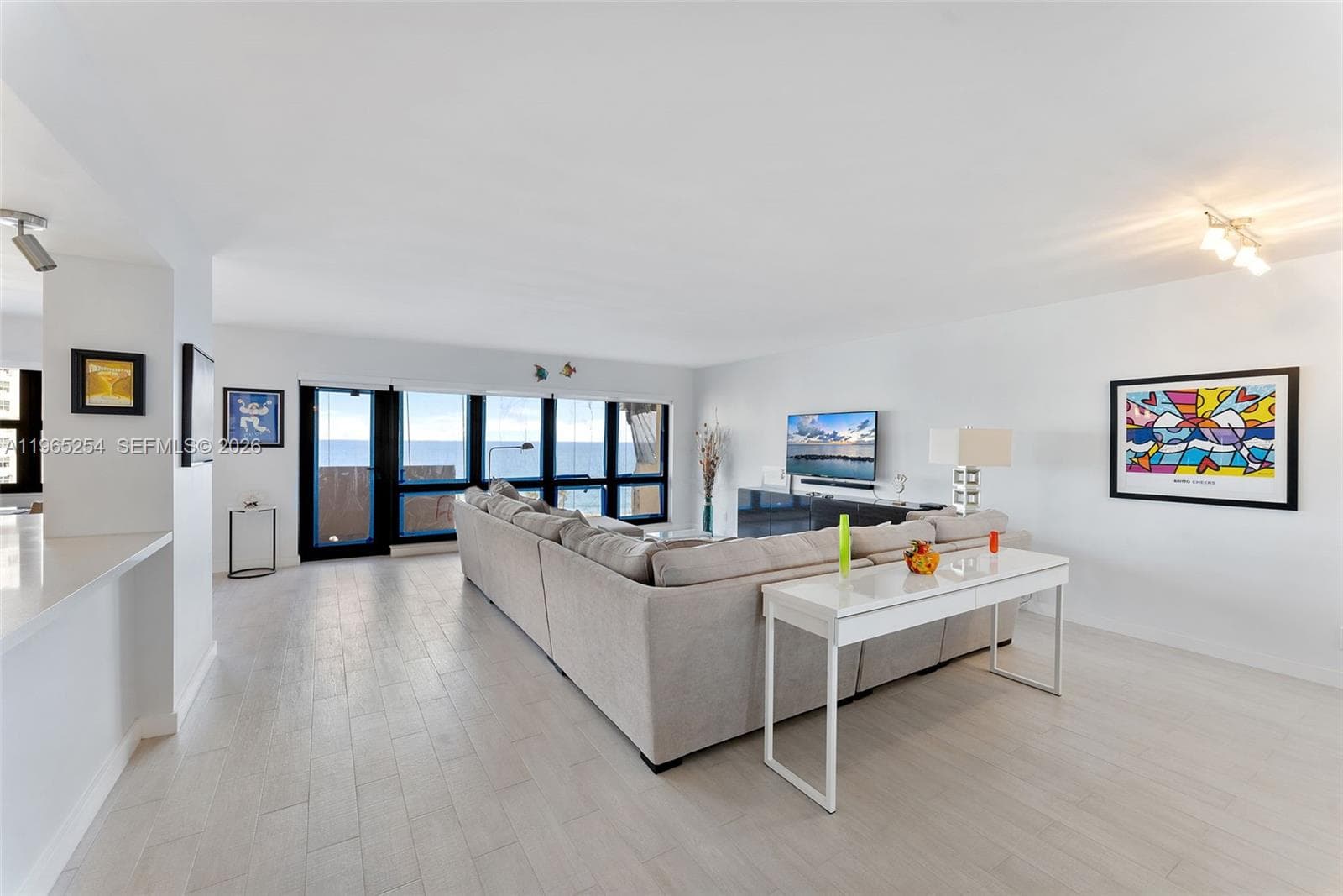 5100 Ocean Blvd 3