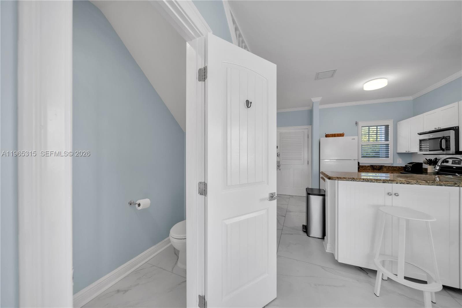 7026 Harbor Village Dr photo 16