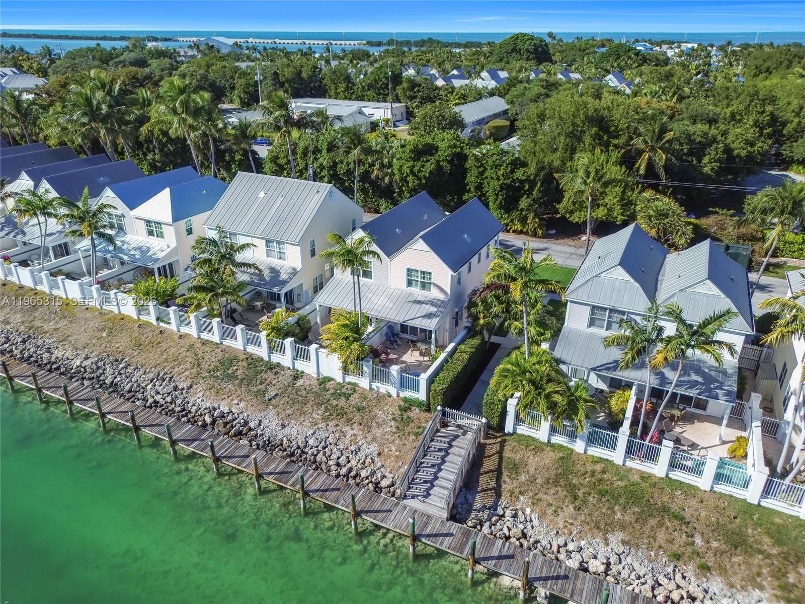 7026 Harbor Village Dr photo 20