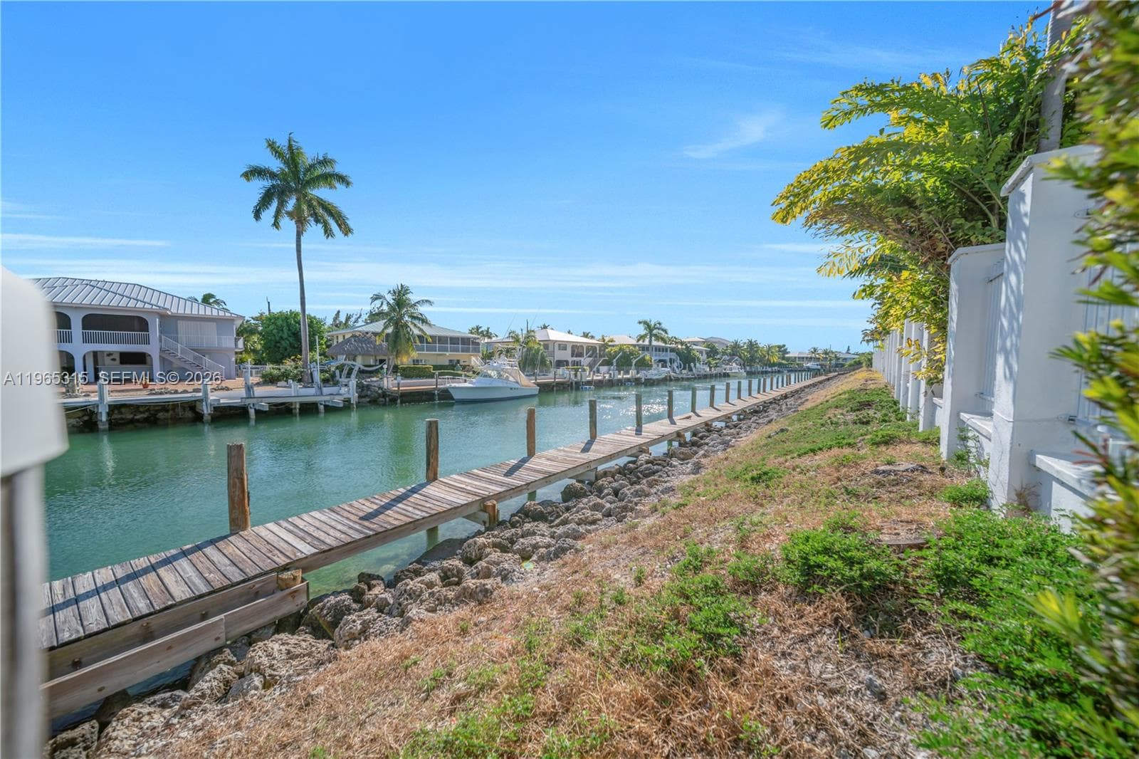 7026 Harbor Village Dr photo 10